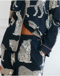 Chelsea Peers - Organic Cotton Leopard Print Long Pyjama Set