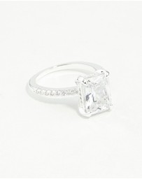Lovisa - Silver Emerald Cut Cubic Zirconia Diamante Band Ring