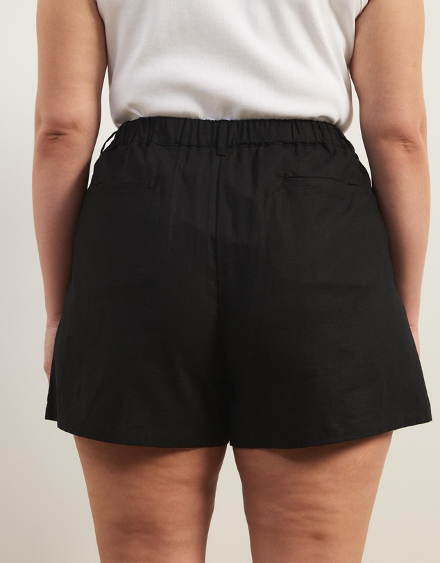Atmos&Here Curvy - Elsa Linen Blend Shorts