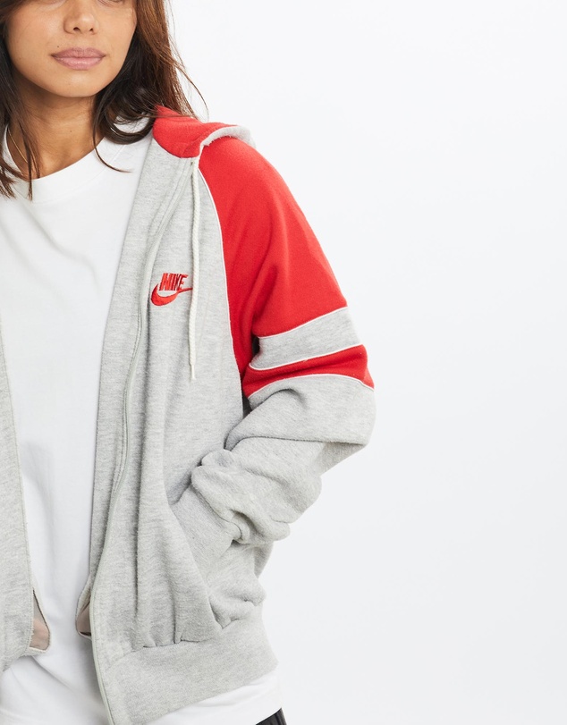 Vintage by The Real Deal - Pre Loved - Vintage 80s Nike Hooded Sweatshirt