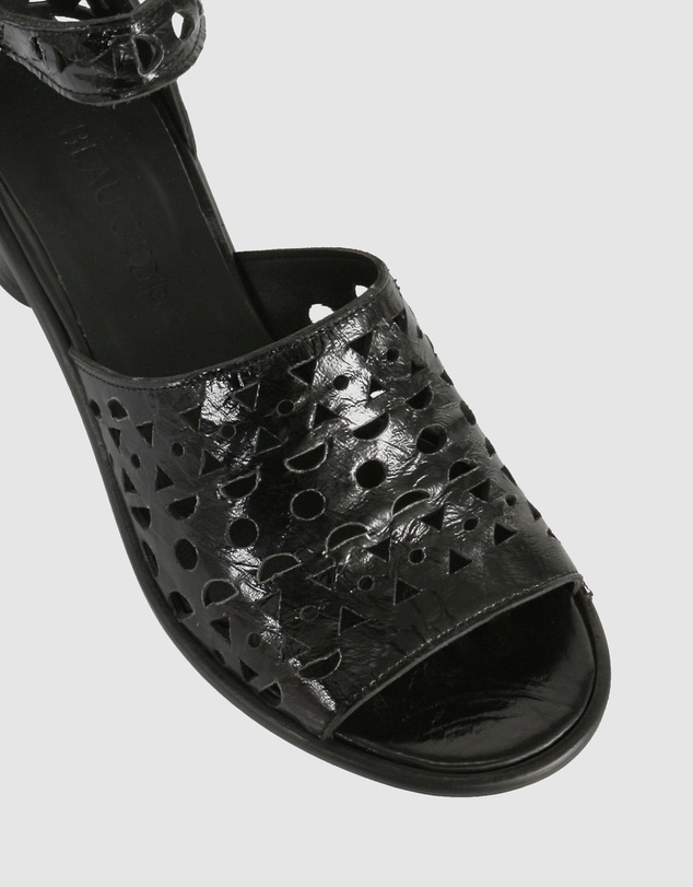 Beau Coops - Roux Block Sandals