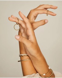 Pastiche - Reena Ring