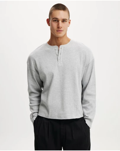 Cotton On - Relaxed Fit Textured Henley Long Sleeve T-Shirt