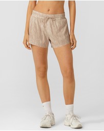 Lorna Jane - Wild Viper Track Star Run Shorts