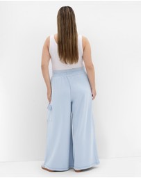 City Chic - Plus size Paige Track Pant - powder blue