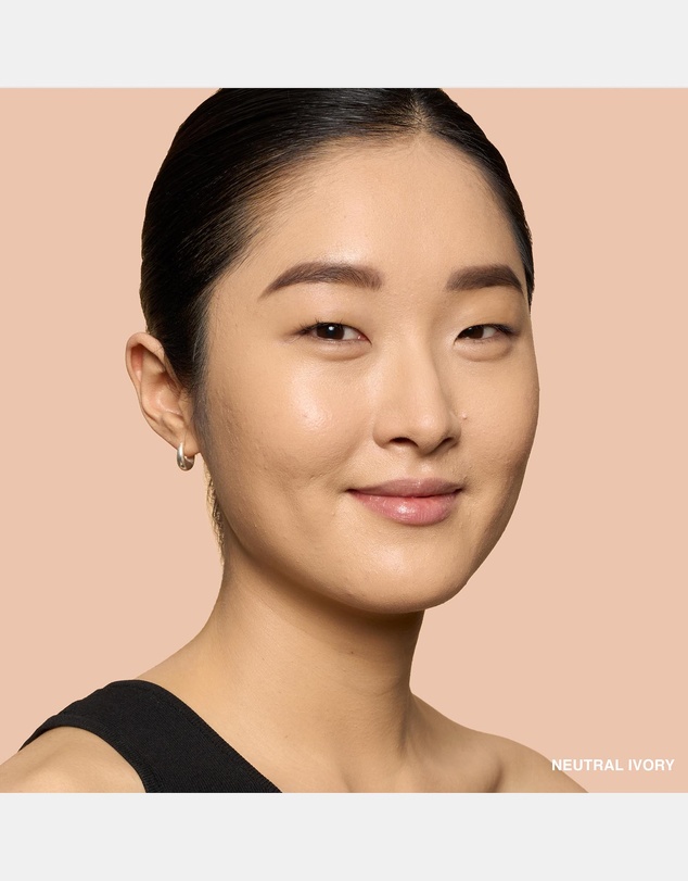 Bobbi Brown - Weightless Skin Foundation