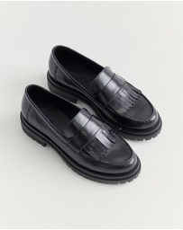La Tribe - Tassle Loafers