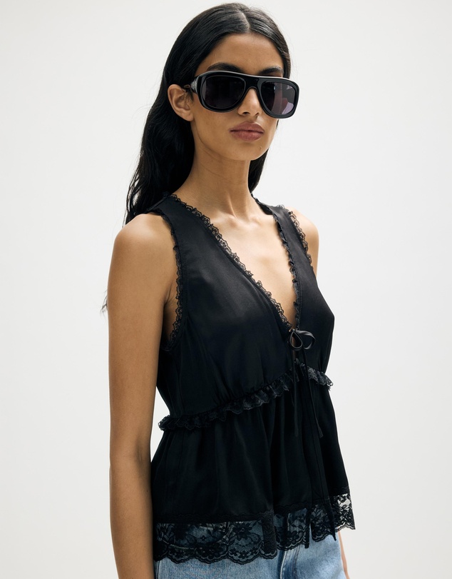 Minima Esenciales - Elina Lace Trim Top