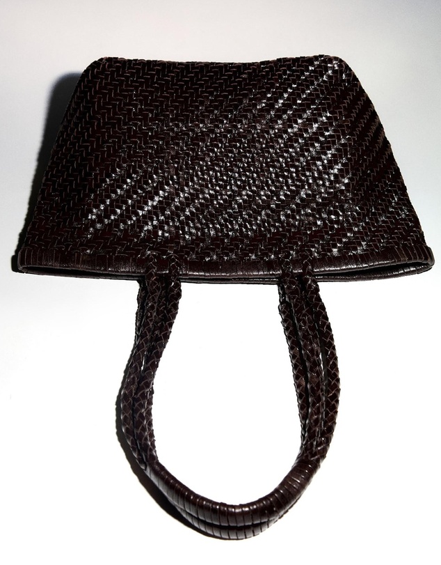 M.N.G - Medium Papier Bag