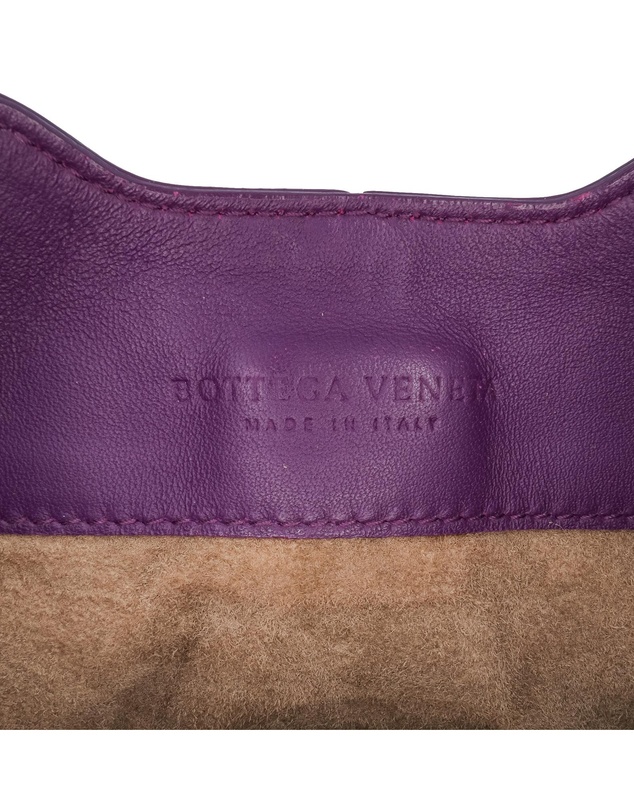 Pre-Loved by Azura Reborn - Pre-Loved bottega veneta Woven Leather Top Handle Bag