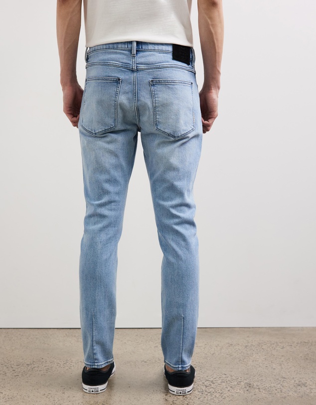 Neuw - Ray Tapered Jeans