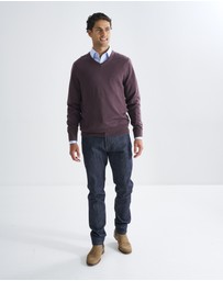 3 Wise Men - 3 Wise Men Fisher V Neck Merino Knit - Merlot