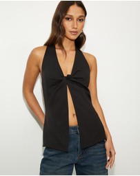 Dazie - Shaker Twist Halter Top
