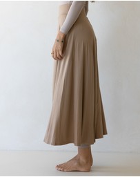 Mod Squad - Luxe Swing Skirt