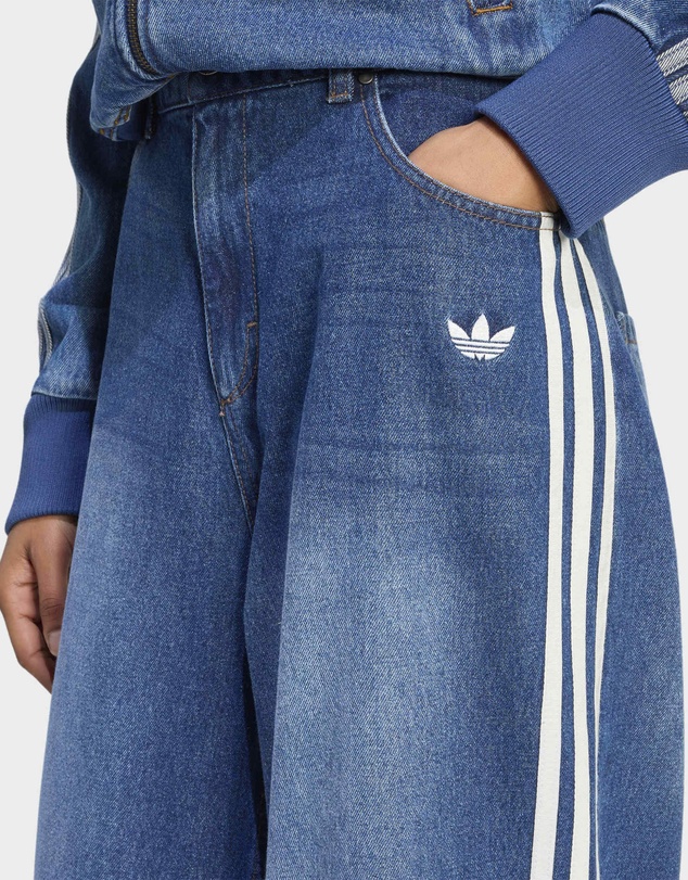 adidas Originals - VINTAGE WIDE LEG JEANS WITH CHECKED SEAM Womens