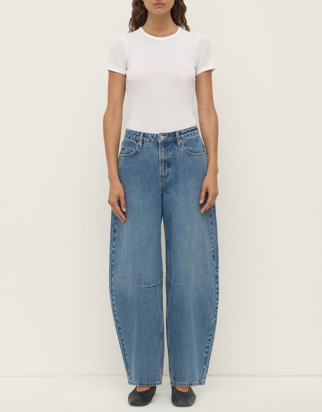 Assembly Label - High Rise Barrel Jeans