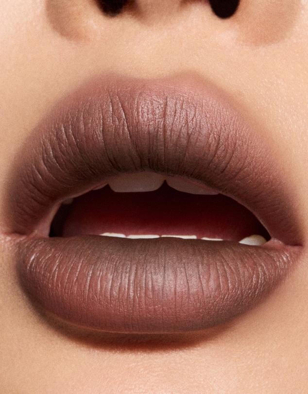 MAC - Powder Kiss Lipstick