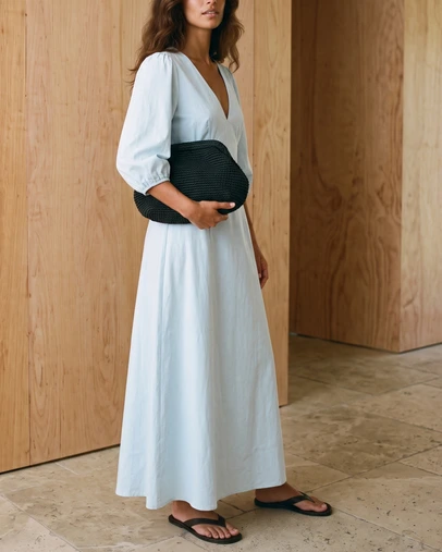 Atmos&Here - Molli V-Neck Short Sleeve Midi Dress