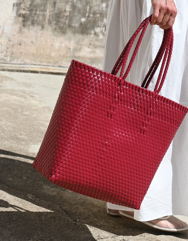 Mimmi Terra - Woven Traveller Tote Amarena
