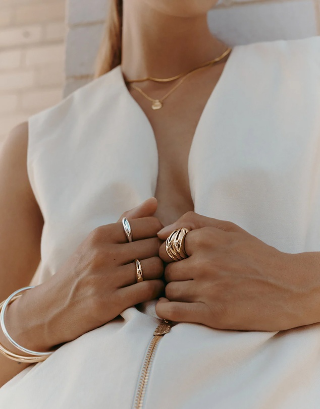 Kirstin Ash - Within Motion Ring
