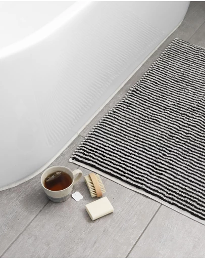 Miss April - Turkish Cotton Bath Mat