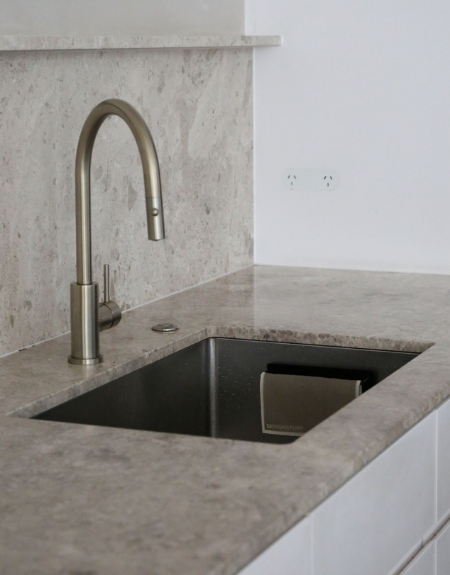 DESIGNSTUFF - DRIP Dish Cloth Holder