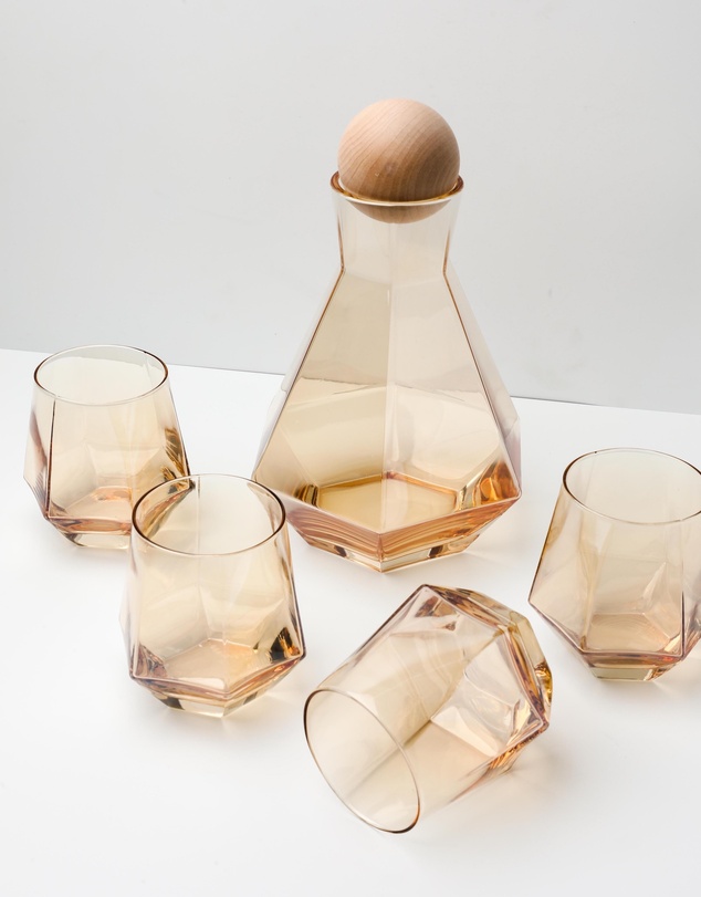 No.22 - Peach Carafe