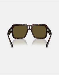 Ray-Ban - Magellan