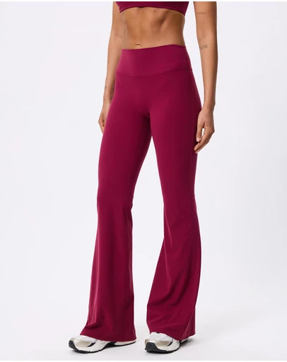 AVE Active - Sculpt Flare Leggings