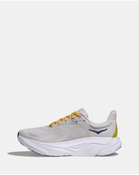 HOKA - Arahi 8 - Men's