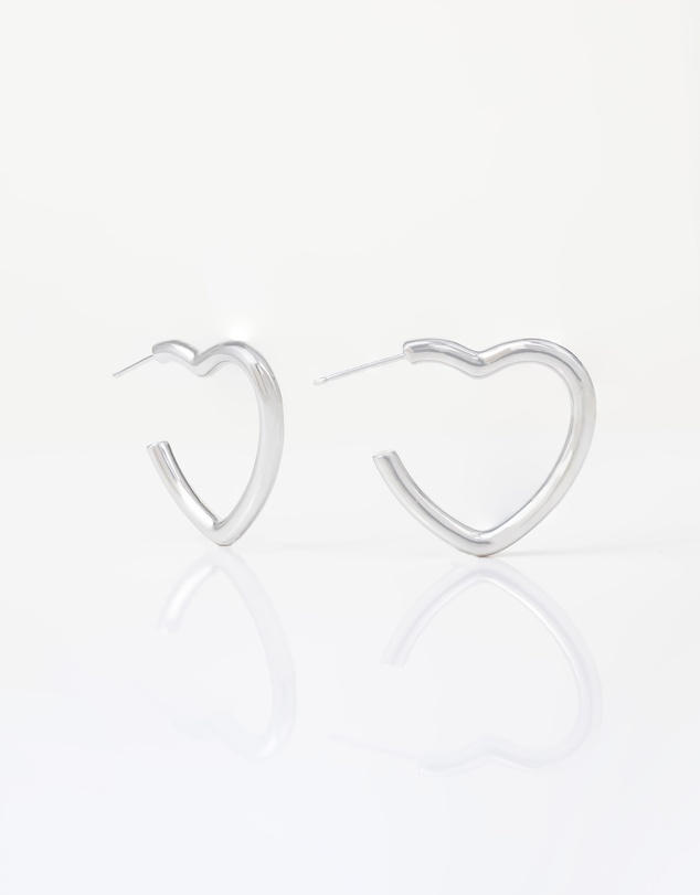 Wanderlust + Co - Hailey Heart Hoop Earrings