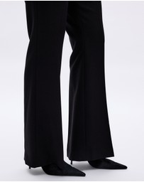 Minima Esenciales - Harly Tailored Pants