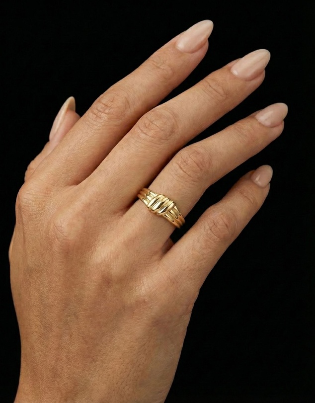 HOUSE OF SLANI - Celeste Vintage Gold Ring