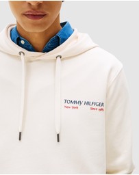 Tommy Hilfiger - Back Photo Print Hoody - ICONIC EXCLUSIVE