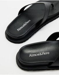 Atmos&Here - Azure Leather Thong Sandals