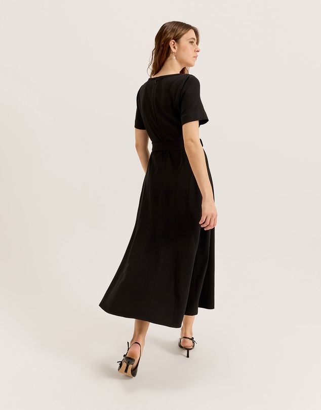Review - Toulon Dress
