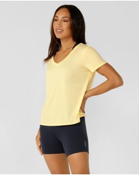 Lorna Jane - Amy Dynamic Active V-Neck T-Shirt