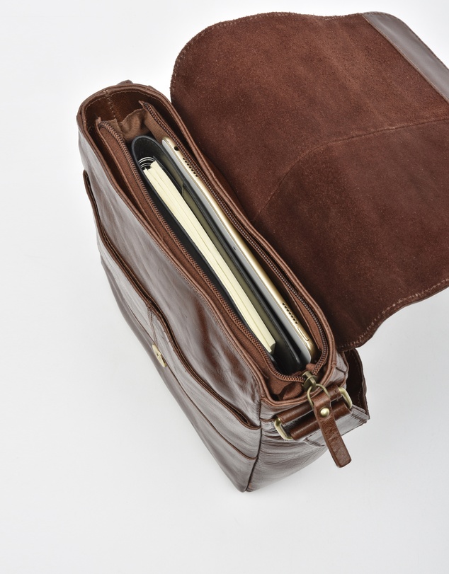 Cobb & Co - Kooyong Jr. RFID Leather Satchel