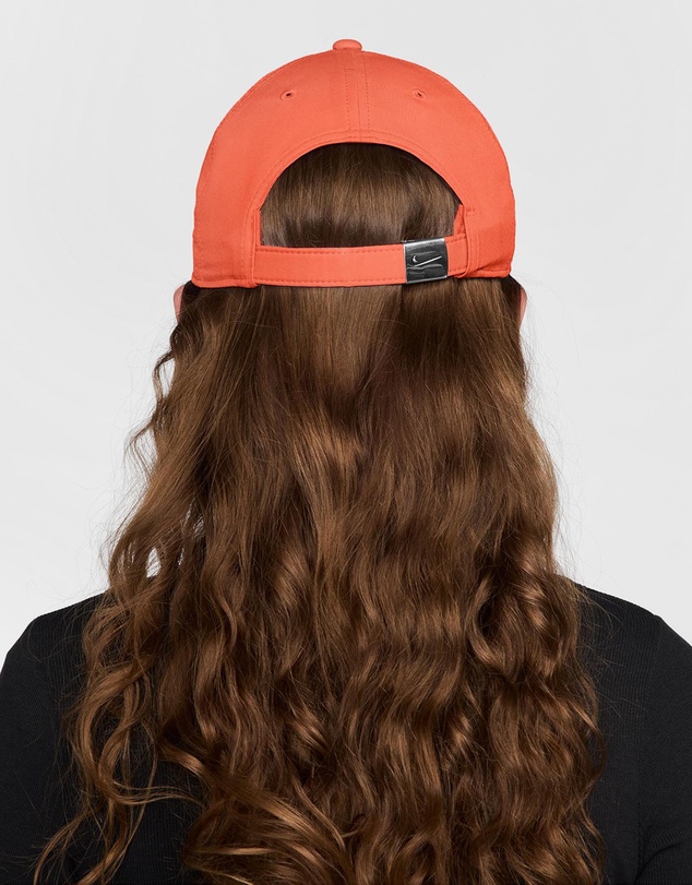 Nike - Unstructured Metal Swoosh Cap - Teens