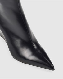 LANA WILKINSON - Flynn Wedge Boot