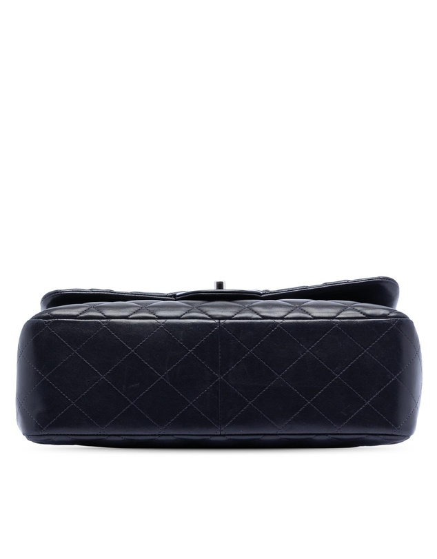 Pre-Loved by Azura Reborn - Pre-Loved Jumbo Classic Lambskin Double Flap