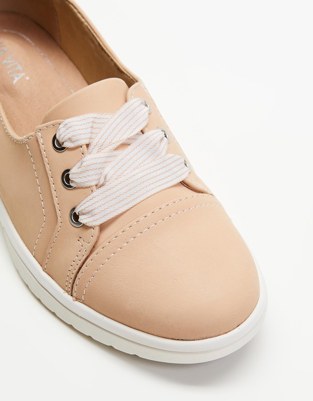 Mia Vita - Bridgette Slip-On Casual Sneaker - Stone