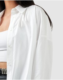 Belle & Bloom - Into You Oversized Shirt