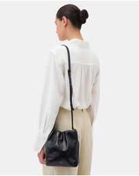 Oroton - Georgie Crossbody Bag Crackle