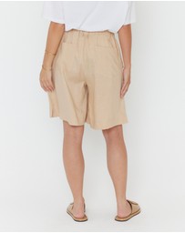 ALEXANDRA - Juny Shorts Beige