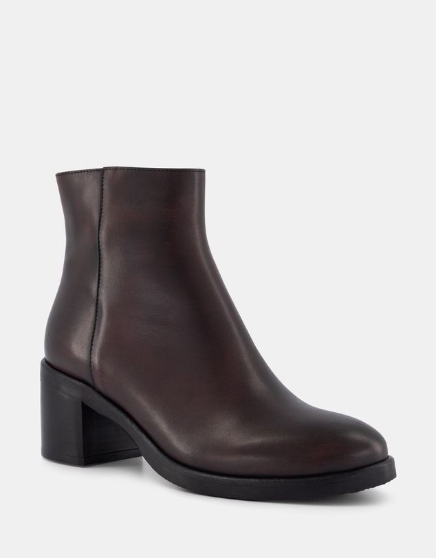 Shelly Shen - Elect Boots