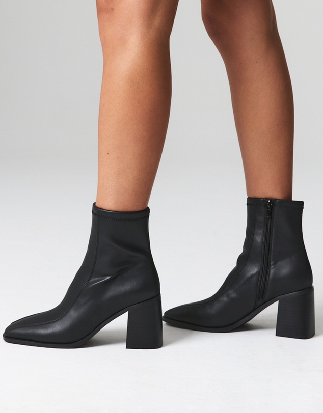 Verali - Lively Stretch Ankle Boots