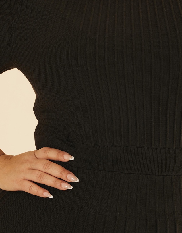 Atmos&Here Curvy - Kendra Contrast Knit Midi Dress