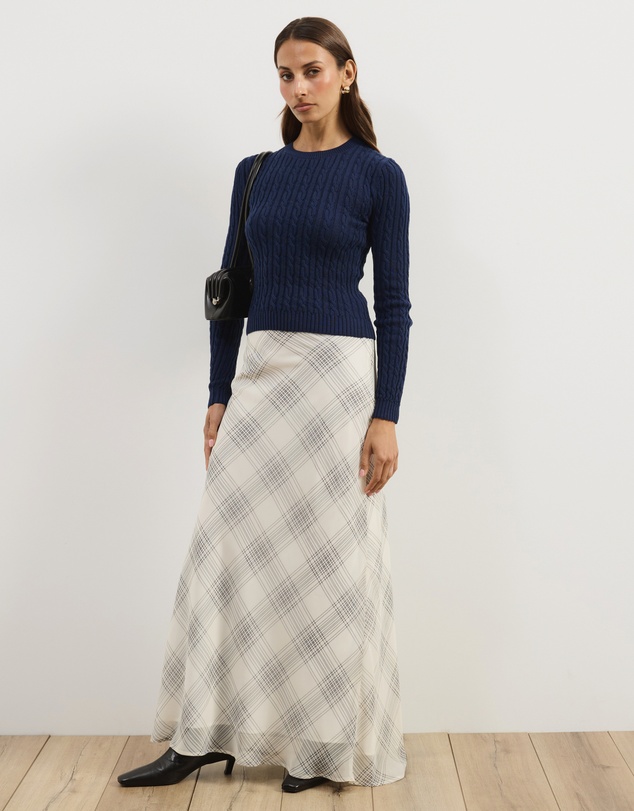 Atmos&Here - Tessa Crewneck Cable Knit Sweater