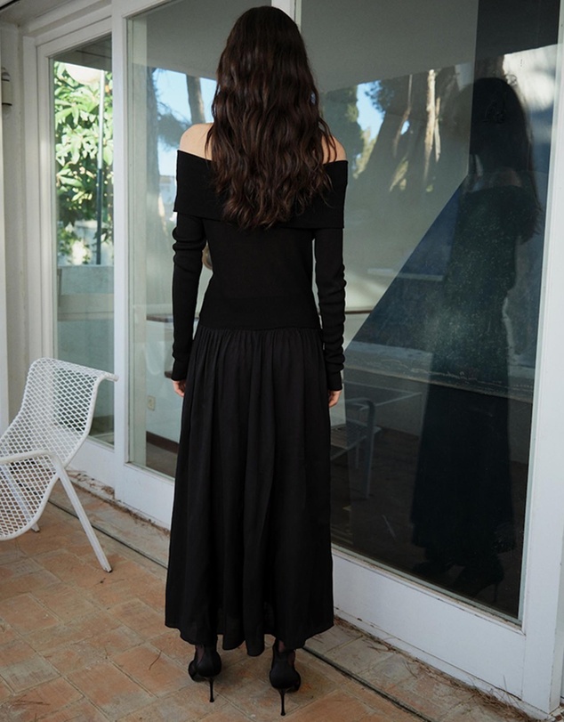 M.N.G - Palace Off-The-Shoulder Dress